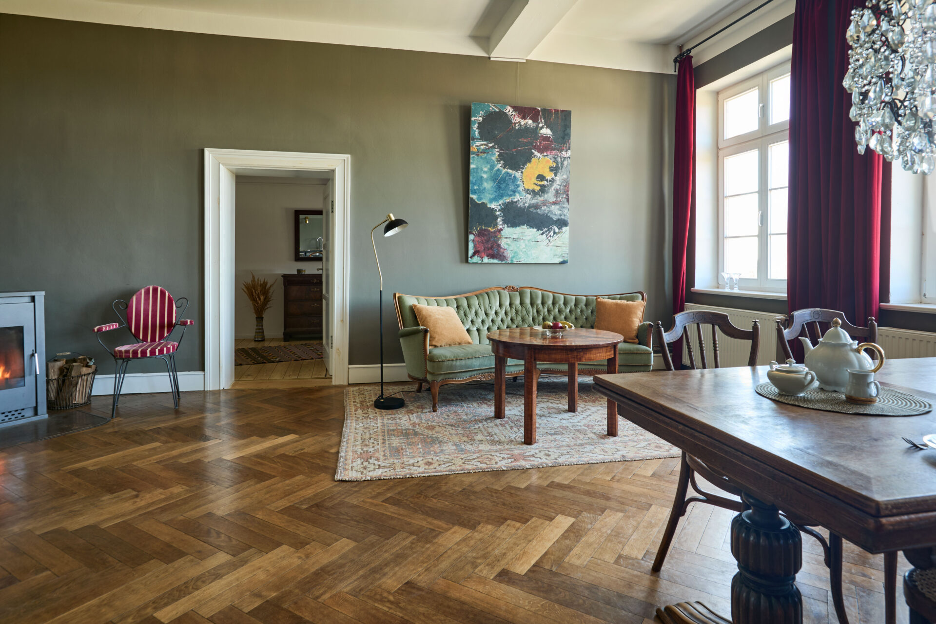 De herrschaftliche Wohnbereich in der Ferienwohnung Hedwig Gut Pohnstorf/Andrea Girard